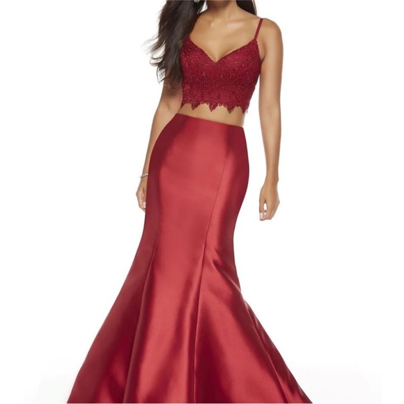 NEW ALYCE PARIS SZ 12 BLACK TWO PIECE LACE BEADED FORMAL EVENING GOWN - Picture 15 of 16